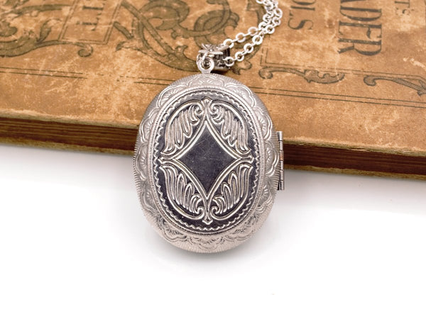 Hoard of the Dragon Necklace Locket with Swarovski® Elements Rhinestones Fantasy Jewelry fripparie