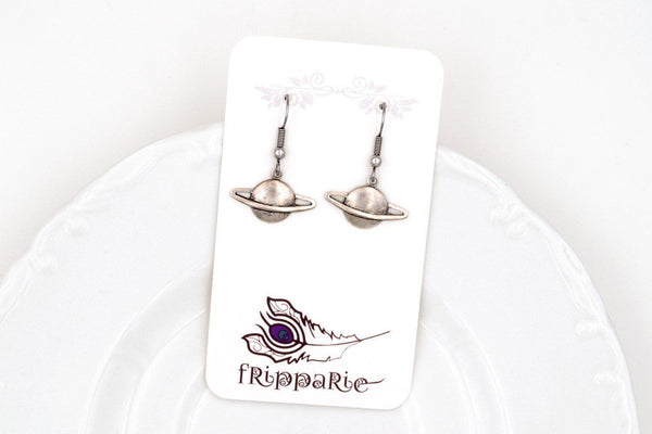 Planet Saturn Dangle Earrings (Brass or Silver Plated, Galaxy Space Jewelry) fripparie