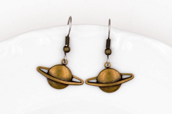Planet Saturn Dangle Earrings (Brass or Silver Plated, Galaxy Space Jewelry) fripparie