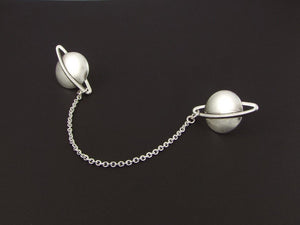 Planet Saturn Sweater Clip Collar Pins (Silver or Brass, Celestial Jewelry) fripparie