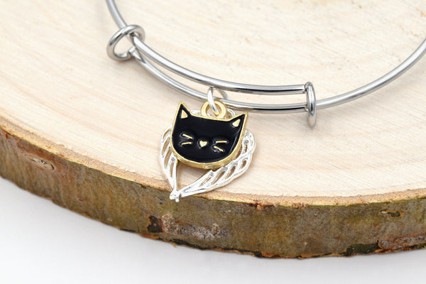 Winged Anime Cat Kawaii Expandable Bangle Charm Bracelet (Stainless Steel, Blue, Black, White, Pink, Fantasy Jewelry) fripparie